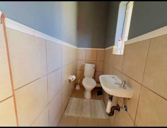4 BEDROOM HOUSE FOR SALE IN SONHEUWEL EXT 1